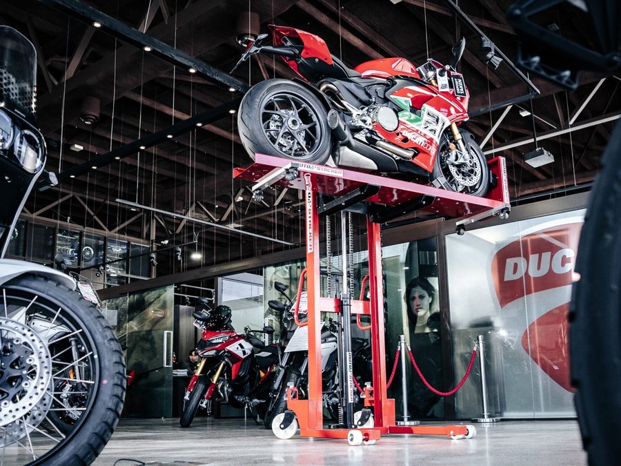 Moto Stacker Starter Kit Standard